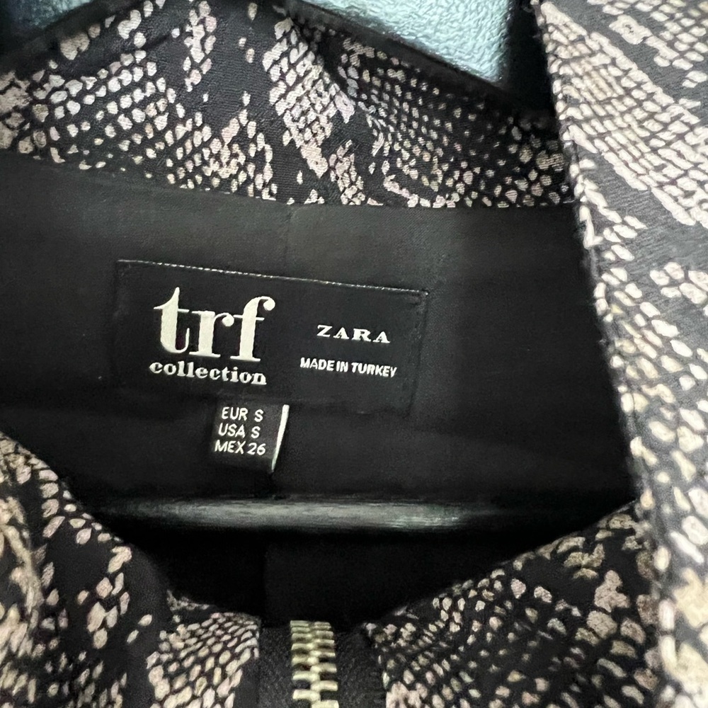 Zara Trf Collection Jacket With Print In Size S - image 7
